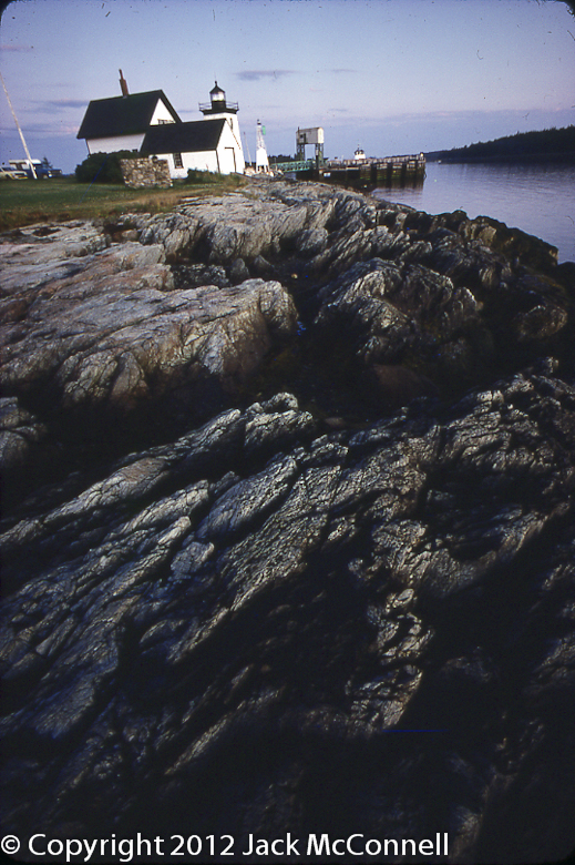 Grindle Point Lighthouse with rocky ledge